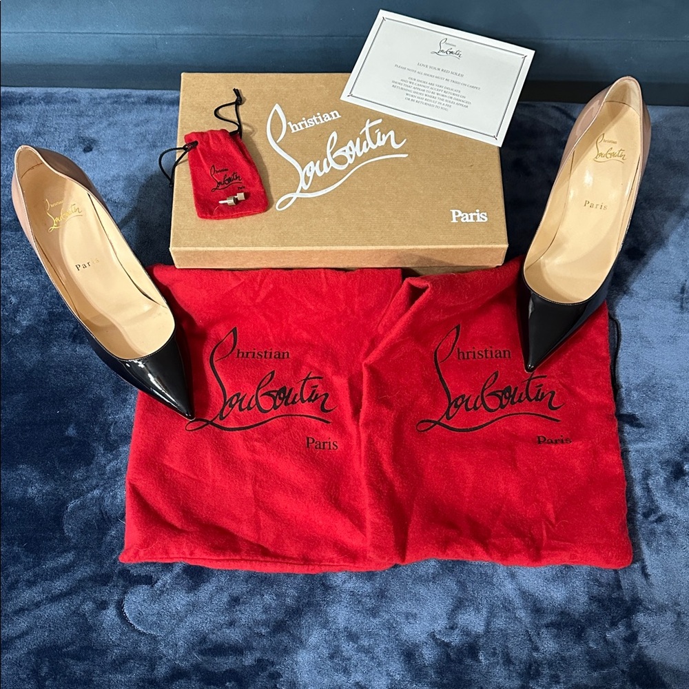 Christian Louboutin Décolleté 554 Patent Black and Nude
